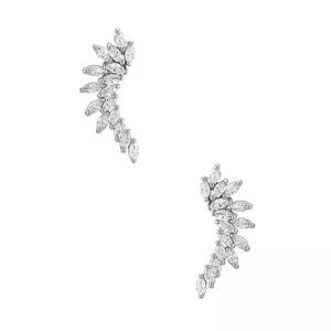 Isadora Ear Climber in Silver
SHASHI